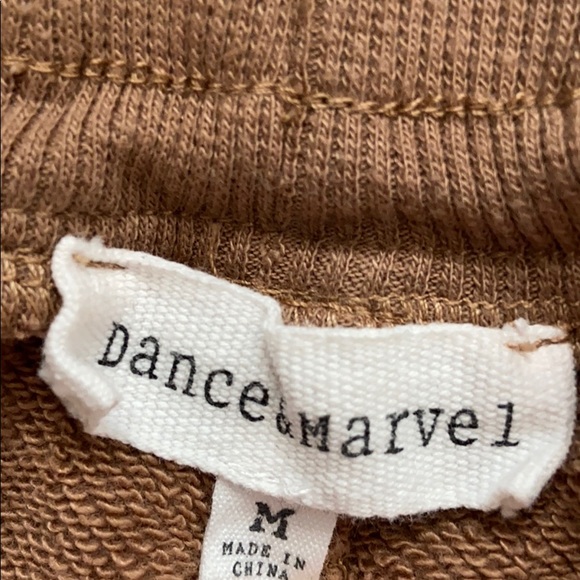 Dance & Marvel joggers - Picture 2 of 3